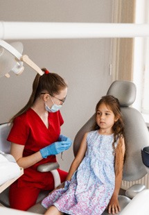 Child afraid at the dentist